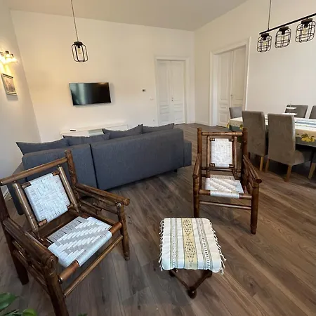 Dvor Appartement